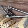 Prototype cadre VTT All Mountain - Trail - triangle avant Titane triangle (...)