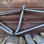 Cadre VTT en acier made in france - tube de selle cintré - pattes (...)
