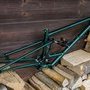 Cadre DH EGERIE pour boite de vitesses - en acier fabriqué main en (...)