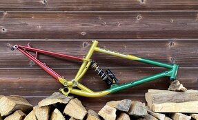 Cadre EGERIE enduro tout suspendu sur mesure en acier fabriqué en France