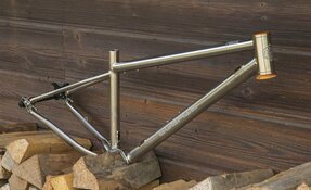 Cadre VTT Endurigide en titane pour boite de vitesses, sur mesure, fabriqué (…)