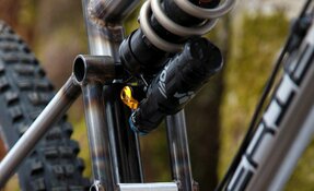 Cadre VTT Enduro 160mm en acier et sur mesure