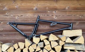 Cadre VTT tout suspendu Enduro 160mm en acier et sur mesure - Reynolds et (…)
