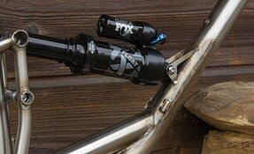 Cadre VTT Enduro en acier inoxydable Reynolds 921 fabriqué en France