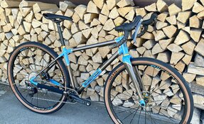 Vélo Gravel complet en acier sur mesure, made in France