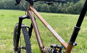 VTT ENDURO HIGH PIVOT fabriqué en France - acier Reynolds 853 et 631