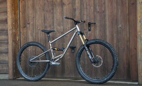 Cadre VTT Enduro en acier inoxydable Reynolds 921 fabriqué en France