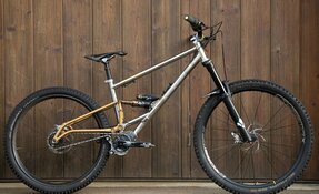 VTT Enduro à Boite de vitesse - Titane/Crmo - fabriqué en France
