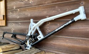 Cadre VTT Descente façon "SUNN RADICAL PLUS 1999" - RADPLICA