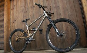 VTT Enduro à Boite de vitesse - Titane/Crmo - fabriqué en France
