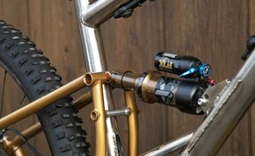 VTT Enduro à Boite de vitesse - Titane/Crmo - fabriqué en France