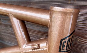 Cadre VTT High Pivot 180mm de débattement fabriqué en France
