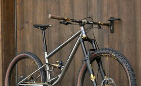 VTT ALL MOUNTAIN tout suspendu Titane et acier INOX fabriqué en France