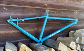 Cadre VTT en acier sur mesure fabriqué en France - hardtail endurigide enduro