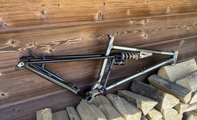 Cadre VTT Enduro 160mm en acier et sur mesure - Columbus Zona