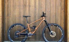VTT 29 pouces all mountain - trail - 130mm - en acier fabriqué en France