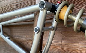 Cadre EGERIE enduro tout suspendu en acier fabriqué en France