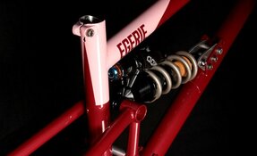 Cadre VTT Enduro 160mm en acier et sur mesure