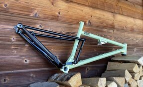 Cadre VTT tout suspendu Enduro tubes Reynolds et Columbus
