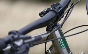 VTT ALLMOUNTAIN ENDURO tout suspendu Titane et acier fabriqué en France
