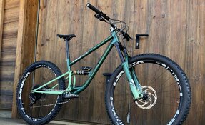 VTT 29 pouces enduro - 160mm - en acier fabriqué en France