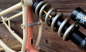 Cadre EGERIE enduro tout suspendu sur mesure en acier fabriqué en France