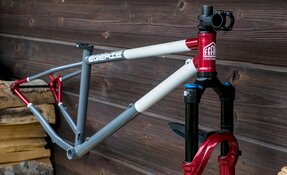 Cadre VTT en acier sur mesure fabriqué en France - hardtail endurigide All (…)