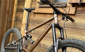 VTT ENDURO HIGH PIVOT fabriqué en France - acier Reynolds 853 et 631
