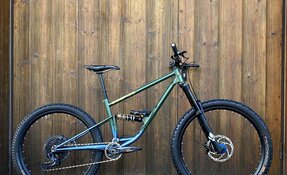 VTT EGERIE enduro tout suspendu en acier fabriqué en France