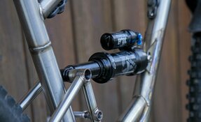 VTT Enduro en acier inoxydable Reynolds 921 fabriqué en France
