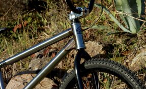 Cadre BMX Race Cruiser 24 sur mesure en acier fabriqué en France
