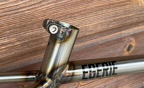 VTT semi rigide 27,5 pouces en acier sur mesure, fabriqué en France