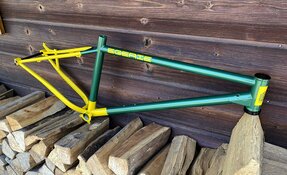Cadre VTT en acier sur mesure fabriqué en France - hardtail endurigide enduro