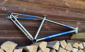 Cadre VTT endurigide titane fabriqué en France - tubes Dedacciai