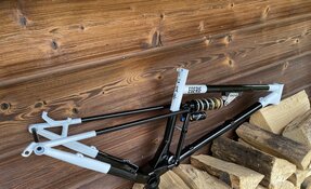 Cadre VTT Enduro 140-160mm en acier et sur mesure - Columbus Zona