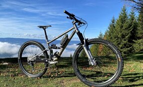 Prototype cadre VTT All Mountain - Trail - triangle avant Titane triangle (…)