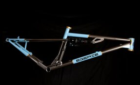 Cadre VTT acier tout suspendu Enduro "lite" - all mountain - 150mm (…)