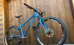 Cadre VTT acier fabriqué main en France en acier Columbus