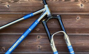 Cadre VTT endurigide titane fabriqué en France - peinture custom de la (…)
