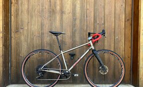 Vélo complet gravel titane fabriqué en France