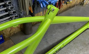Cadre VTT en acier sur mesure fabriqué en France - hardtail endurigide enduro