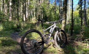 Prototype cadre VTT All Mountain - Trail - triangle avant Titane triangle (…)