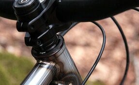 Cadre VTT Enduro 160mm en acier et sur mesure