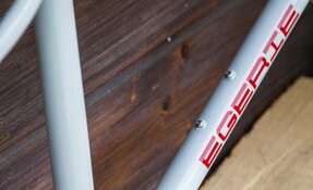 Cadre VTT en acier sur mesure fabriqué en France - hardtail endurigide enduro