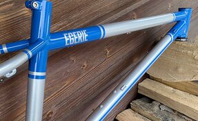 Cadre VTT sur mesure en acier fabriqué en France