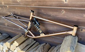Cadre ENDURO HIGH PIVOT fabriqué en France - acier Reynolds 853 et 631