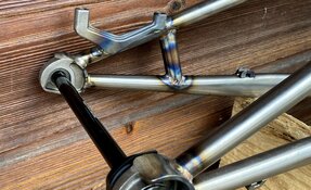 Cadre Enduro 160mm en acier sur mesure fabriqué en France