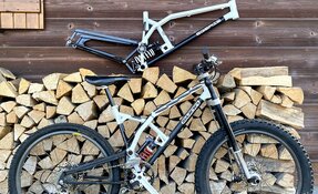 Cadre VTT Descente façon "SUNN RADICAL PLUS 1999" - avec son (…)