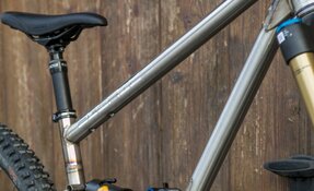 Cadre VTT Enduro en acier inoxydable Reynolds 921 fabriqué en France