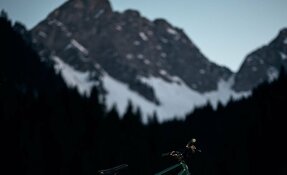 FURY - Cadre acier slopestyle fabriqué en France - Photo Maxime Rambaud